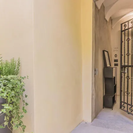 La Corte Del Lario - Contrada Scoscesa 3*
